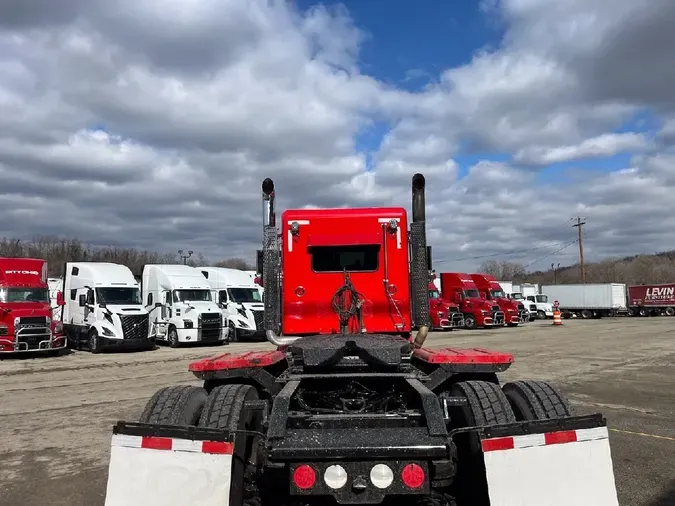 2019 KENWORTH W900L