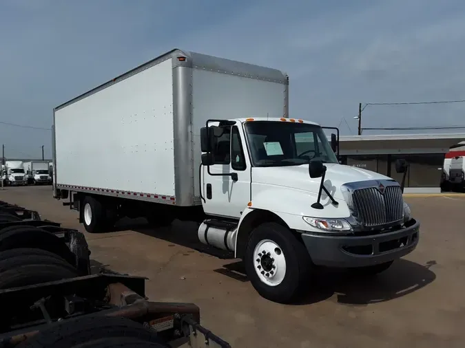 2019 NAVISTAR INTERNATIONAL 4300