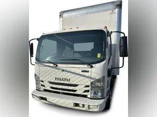 2017 Isuzu NRR