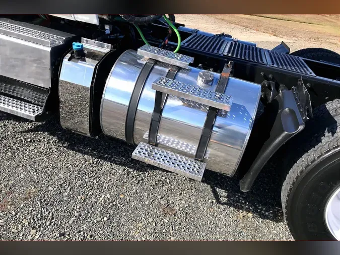 2019 INT LT625 6x4f76285e179dbbe84b980bf12812bc971