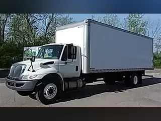 2017 INTERNATIONAL DURASTAR 4300