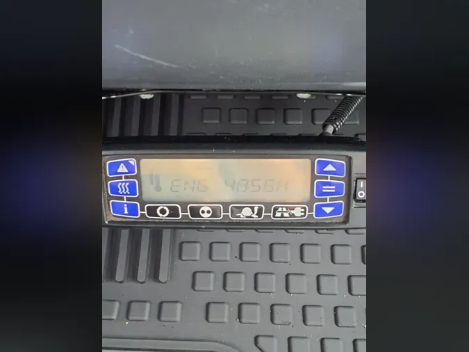 2018 ISUZU NPR