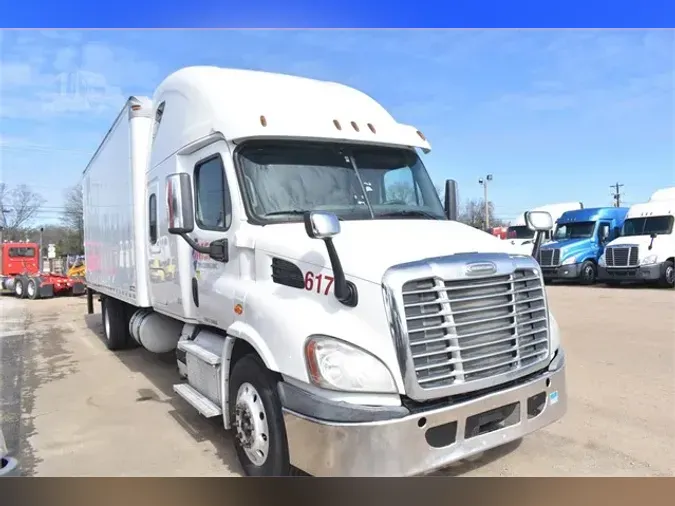 2016 FREIGHTLINER CASCADIA 113