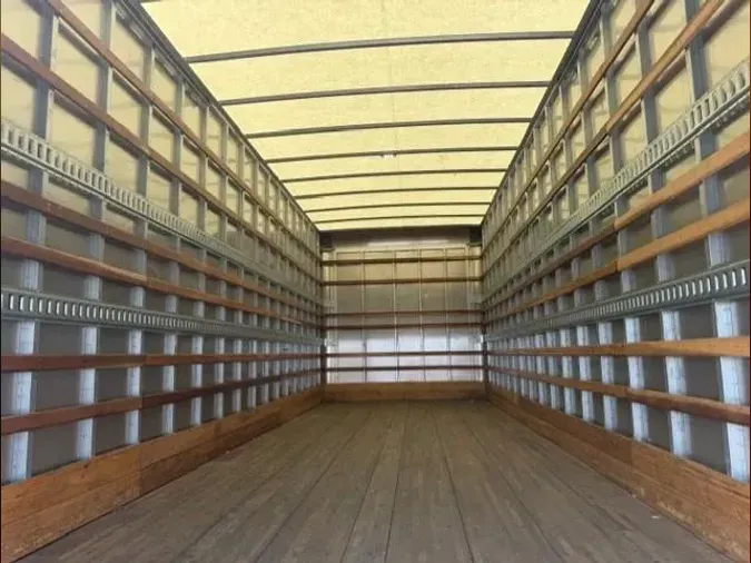 2021 Freightliner Business Class M2 106