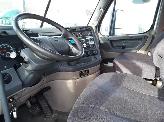 2020 FREIGHTLINER/MERCEDES CASCADIA 125f77616d0ac83a6fbe649bb633c44b4f8