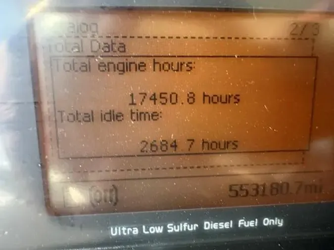 2017 Volvo VNL300