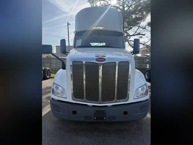 2021 Peterbilt 579f77ced2dd004fa5c7a7ee4159ede83a5