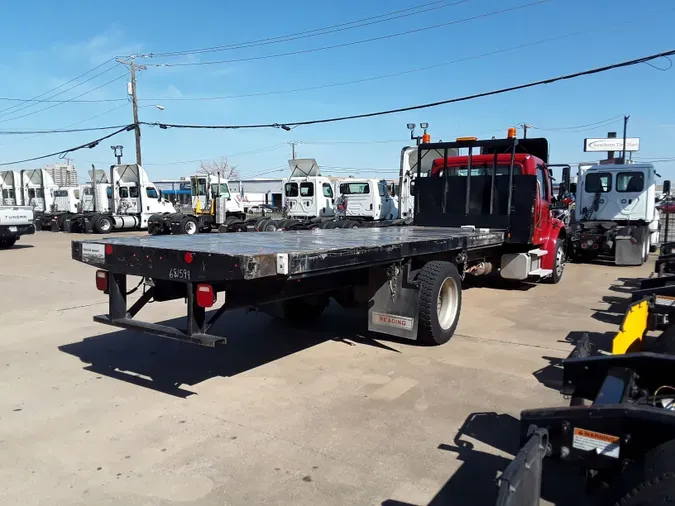 2018 FREIGHTLINER/MERCEDES M2 106