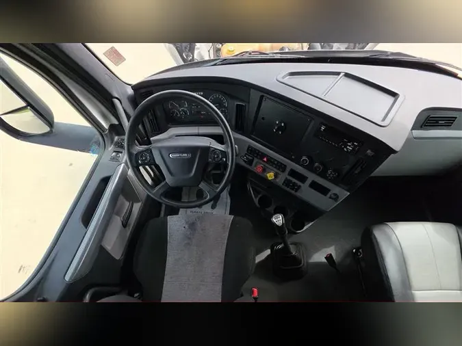 2021 FREIGHTLINER CA126
