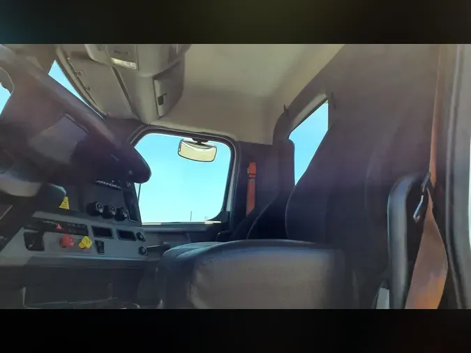 2020 FREIGHTLINER/MERCEDES NEW CASCADIA 116