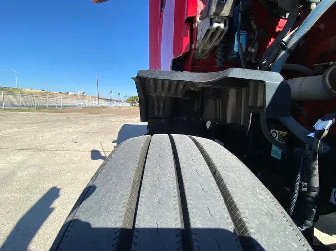 2022 Kenworth T680f7995d9df822f6049a962f94df13b75f