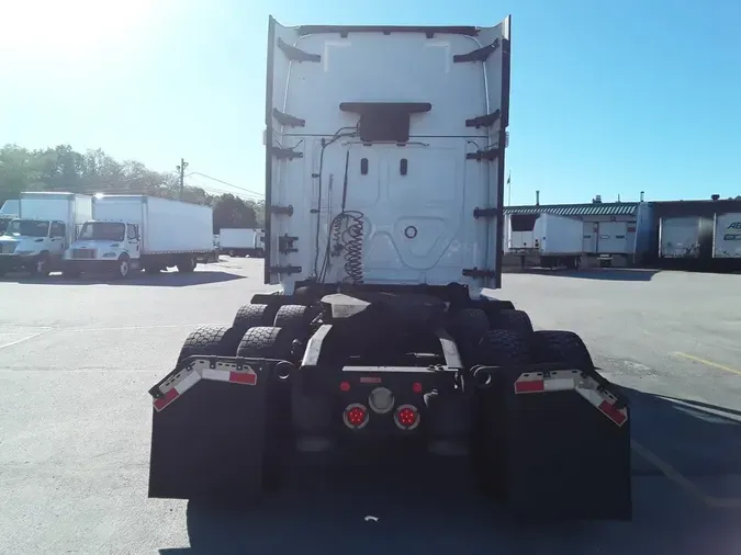 2020 FREIGHTLINER/MERCEDES CASCADIA 125