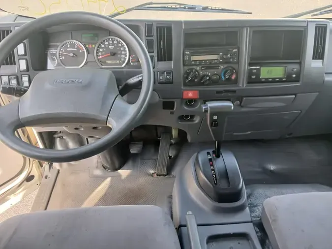 2019 ISUZU NRRf7a52947216641913b6950191439f337