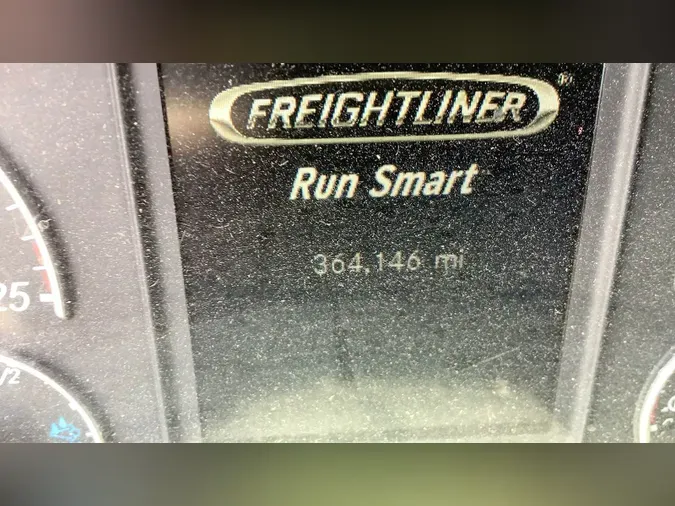 2022 Freightliner Cascadia 126f7a7b14e3ef94a3e135abf010c1a18ad