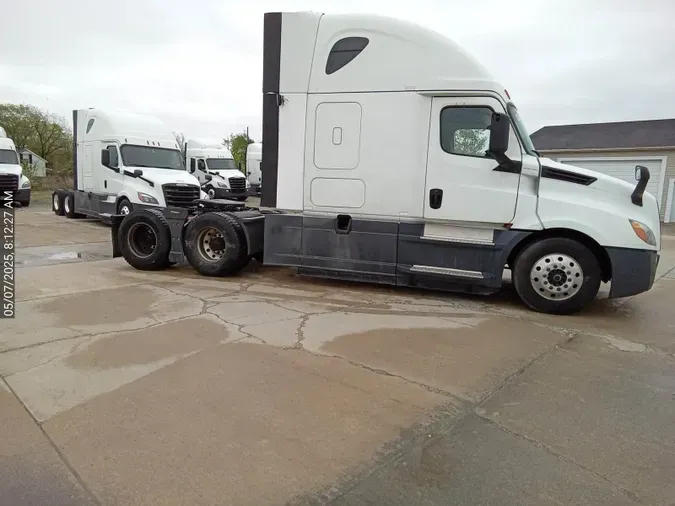 2020 Freightliner Cascadia