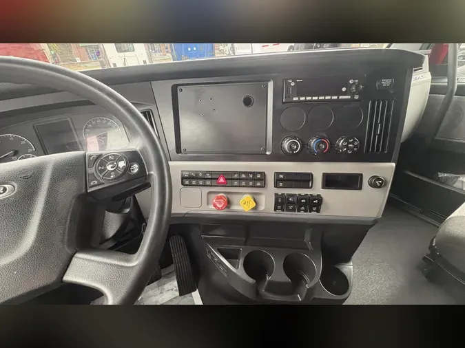 2022 Freightliner Cascadia