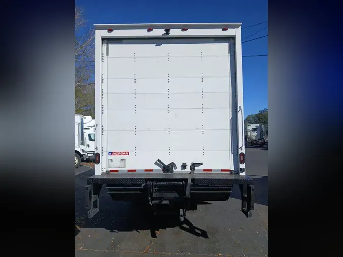 2020 FREIGHTLINER/MERCEDES M2 106