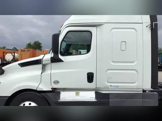2019 Freightliner Cascadia