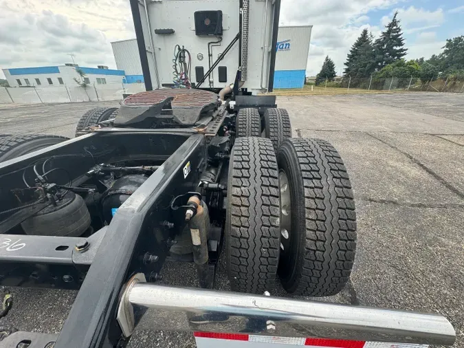 2022 Kenworth T680