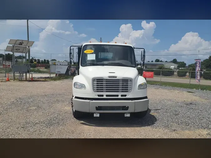 2019 FREIGHTLINER/MERCEDES M2 106