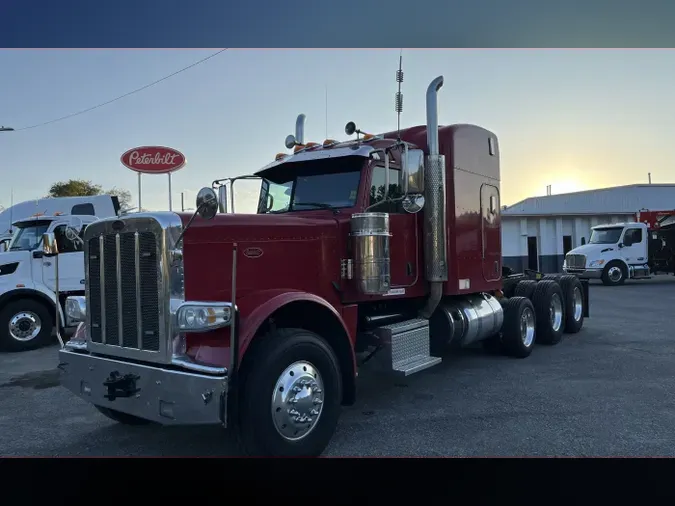 2016 Peterbilt 389