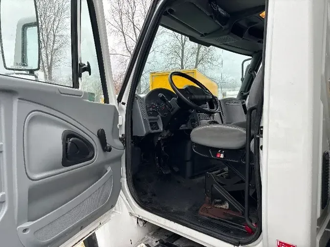 2006 International 4300