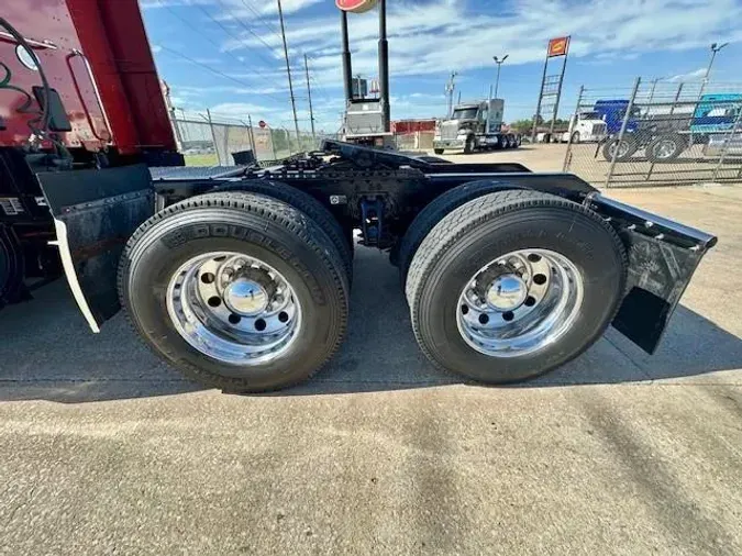 2023 Kenworth T680