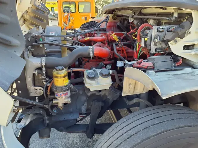 2019 FREIGHTLINER/MERCEDES M2 106