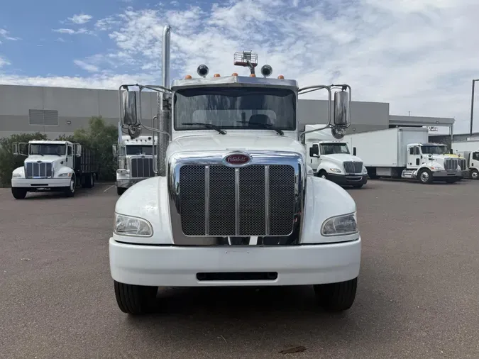 2019 Peterbilt 337