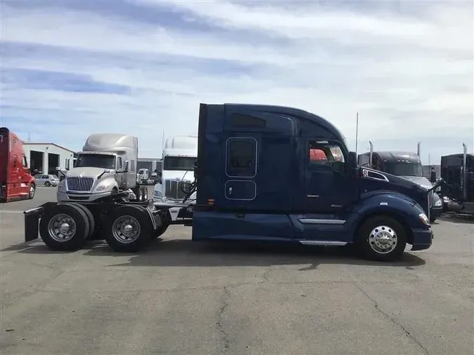 2022 KENWORTH T680f7ce5c9ab4d13ae1b9f22e177466f3b6