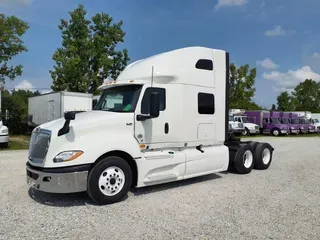 2019 NAVISTAR INTERNATIONAL LT625 SLPR CAB