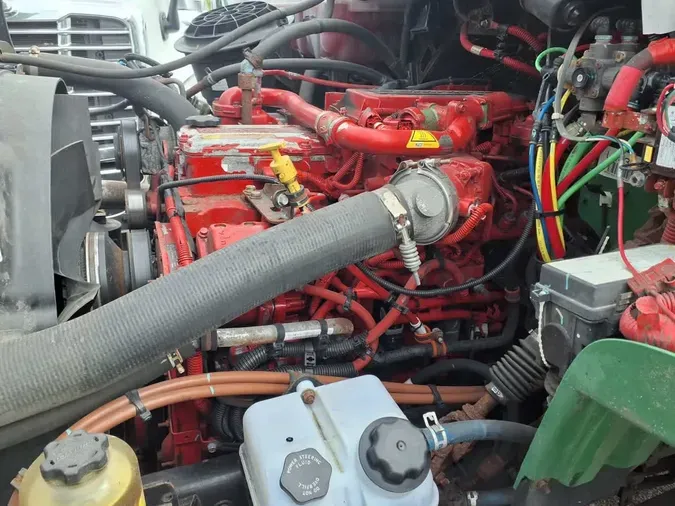 2020 FREIGHTLINER M2 106