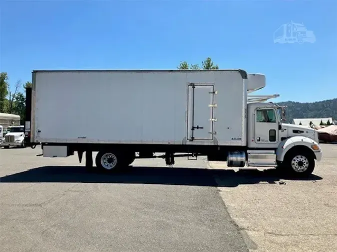 2017 PETERBILT 337