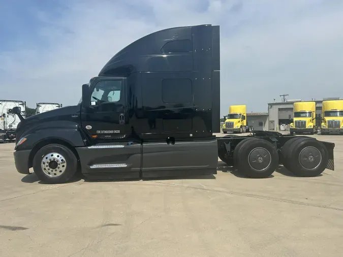 2022 International LT625