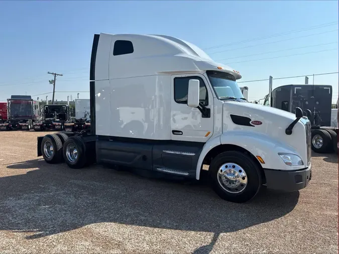 2021 Peterbilt 579