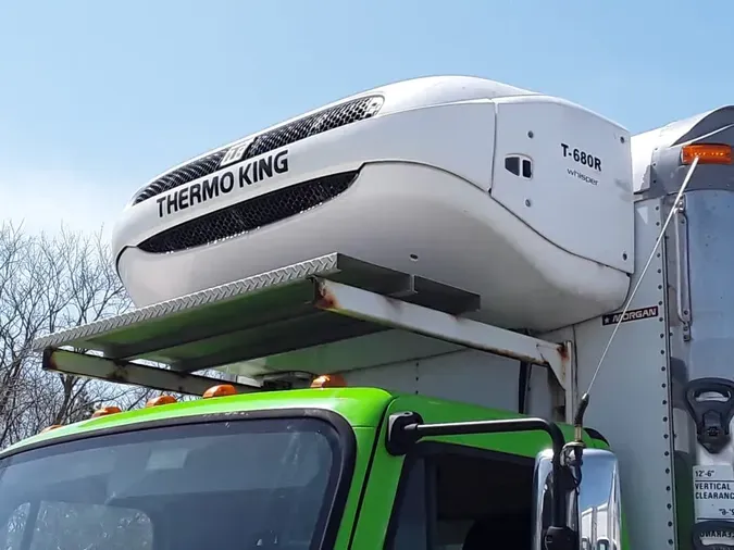 2019 FREIGHTLINER M2 106