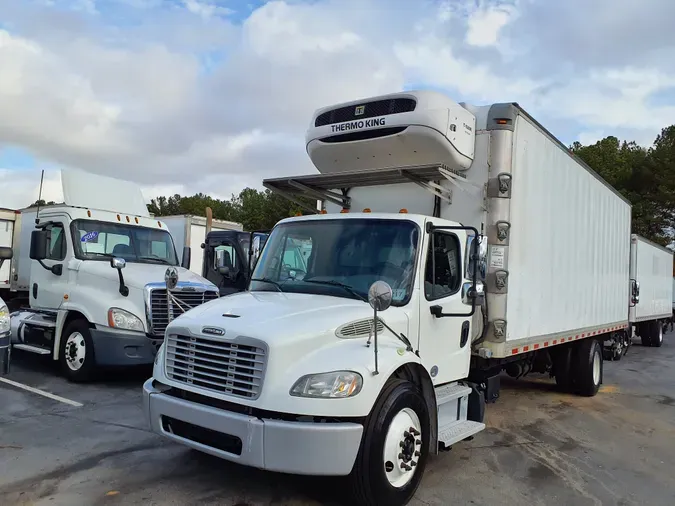 2018 FREIGHTLINER/MERCEDES M2 106