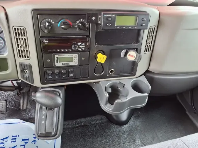 2019 NAVISTAR INTERNATIONAL 4300