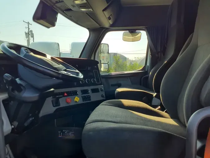2020 FREIGHTLINER NEW CASCADIA PX12664