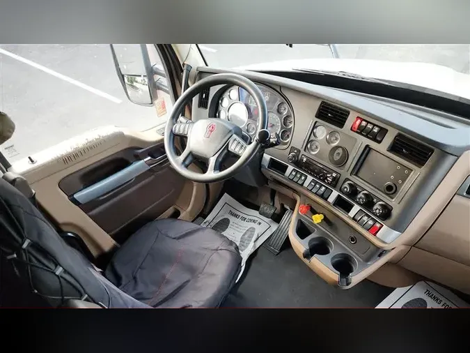 2021 KENWORTH T680