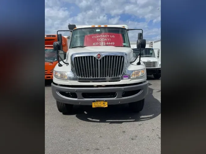 2019 NAVISTAR INTERNATIONAL 4300