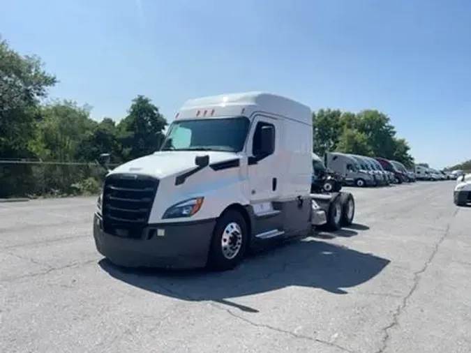 2020 Freightliner Cascadia