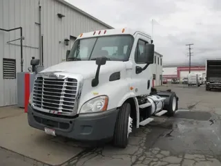 2014 Freightliner CASCADIA 113