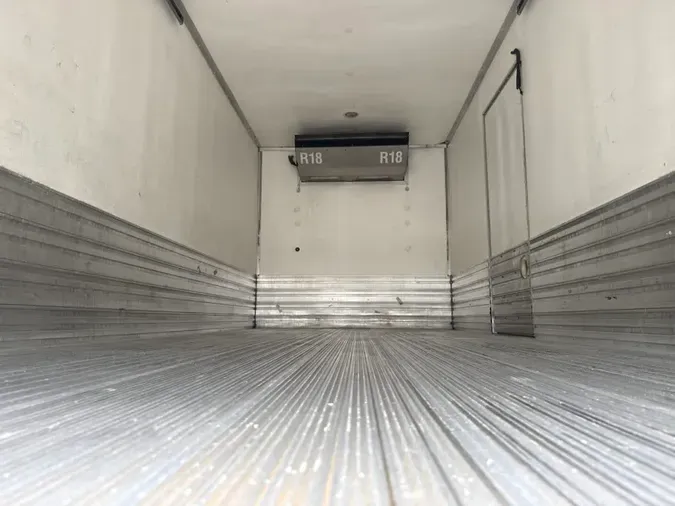 2020 FREIGHTLINER/MERCEDES M2 106