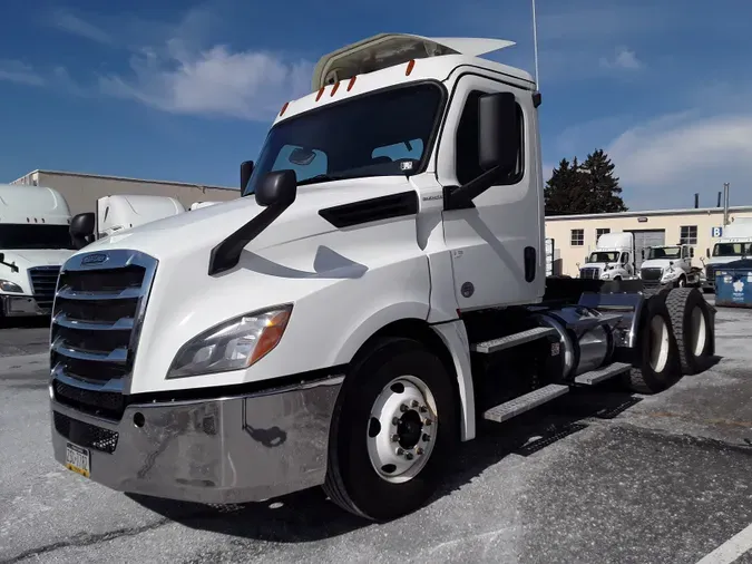 2019 FREIGHTLINER/MERCEDES NEW CASCADIA PX12664