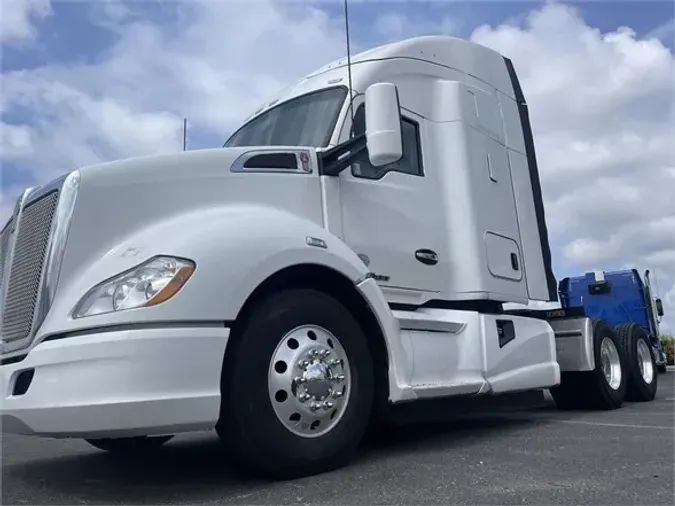 2018 KENWORTH T680