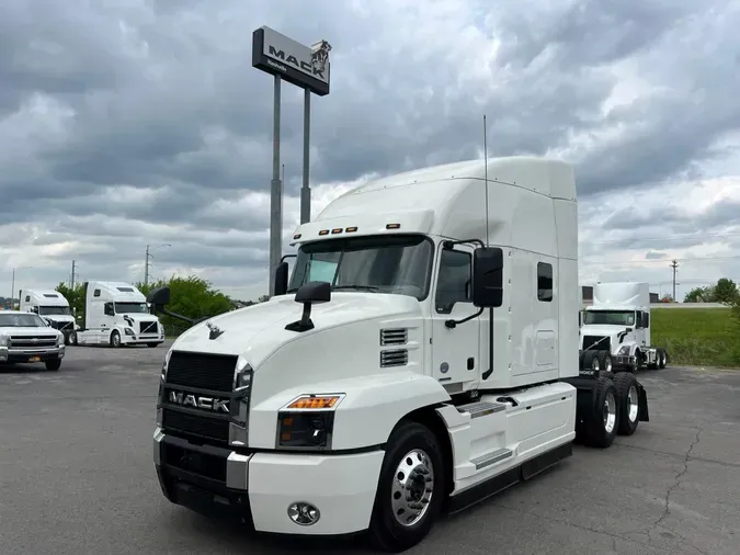 2019 Mack AN64T M742f80788a1371c8e122519472228b53a0f