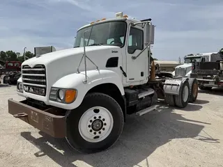 2007 MACK GRANITE CV713