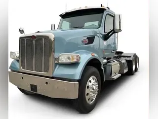 2022 Peterbilt 567