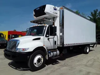 2017 NAVISTAR INTERNATIONAL 4300